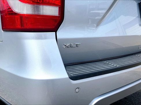 Used 2018 Ford Expedition XLT w/ Equipment Group 201A RWD image 7