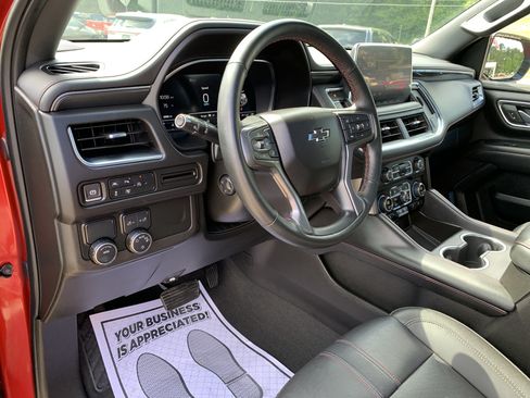 Used 2024 Chevrolet Suburban RST w/ Luxury Package RWD image 25