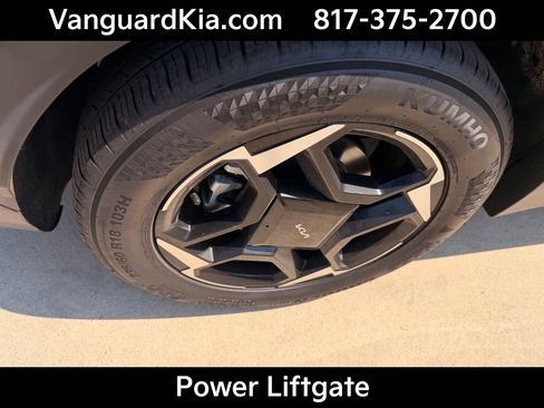 Certified 2026 Kia Sportage EX w/ EX Panorama Roof Package FWD image 10