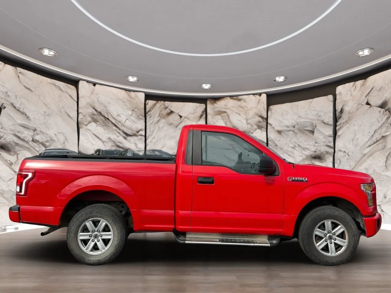 Used 2016 Ford F150 XL w/ Equipment Group 101A Mid RWD image 4