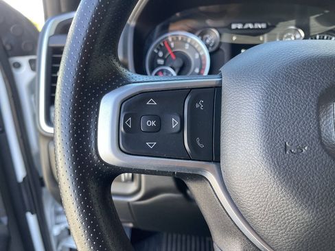 Used 2023 RAM 2500 Big Horn w/ Cold Weather Group AWD/4WD image 17