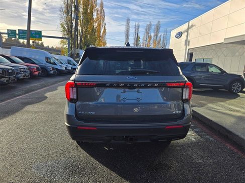 New 2026 Ford Explorer Active image 6