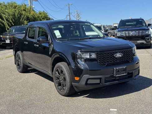 New 2026 Ford Maverick XLT w/ XLT Luxury Package AWD/4WD image 2