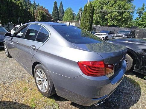 Used 2014 BMW 528i xDrive Sedan AWD/4WD image 3