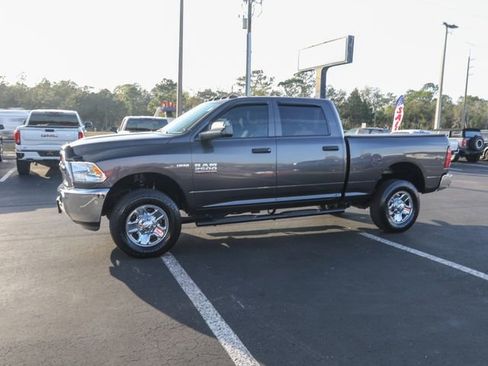 Used 2018 RAM 2500 Tradesman w/ Chrome Appearance Group image 5