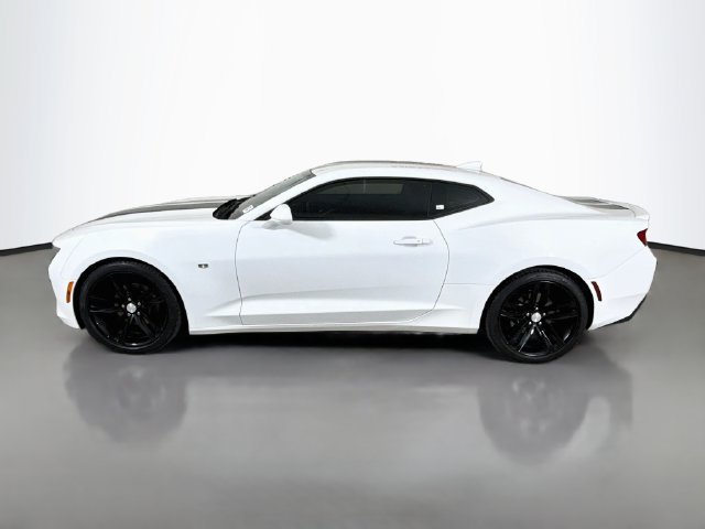 Used 2016 Chevrolet Camaro LT w/ RS Package RWD image 4