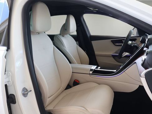 Used 2023 Mercedes-Benz C 300 Sedan image 16