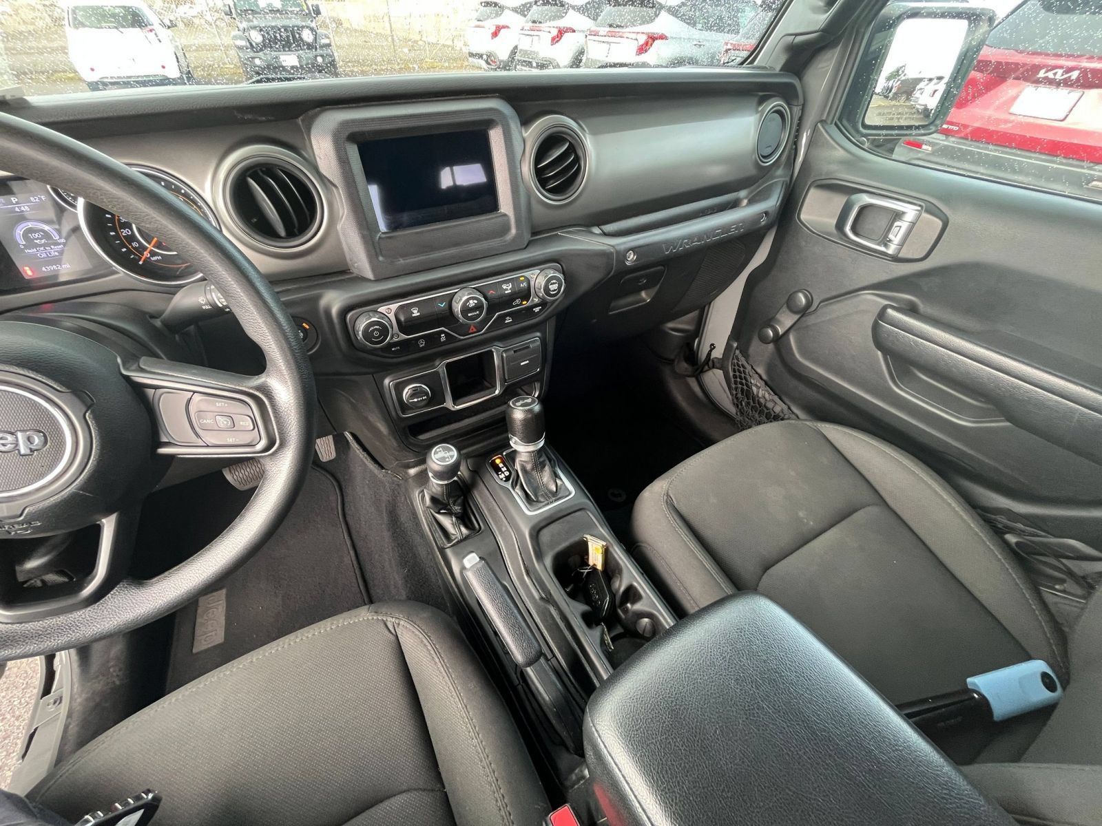 Used 2023 Jeep Wrangler Unlimited Sport AWD/4WD image 16