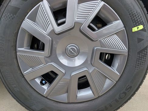 New 2026 Nissan Kicks S FWD image 7