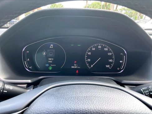 Used 2018 Honda Accord Sport image 22