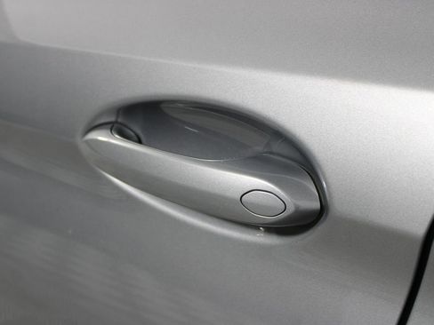 Used 2023 BMW 530e w/ M Sport Package image 48