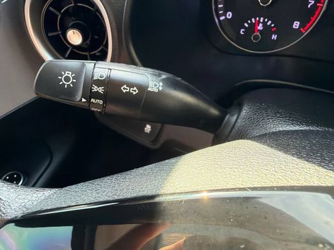 Used 2024 Kia Forte LXS FWD image 27