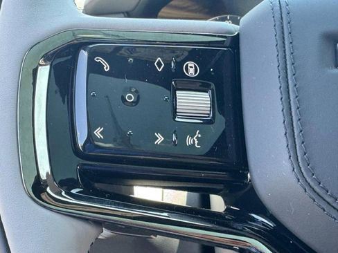 Used 2026 Land Rover Range Rover Velar Dynamic SE image 26