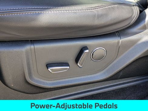 Used 2018 Ford F150 XLT w/ Equipment Group 302A Luxury image 15