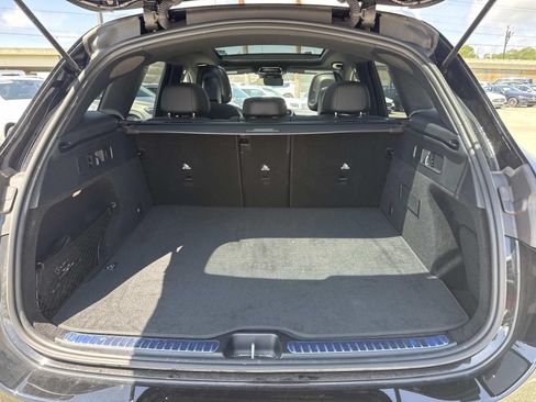 Used 2026 Mercedes-Benz GLC 300 image 8