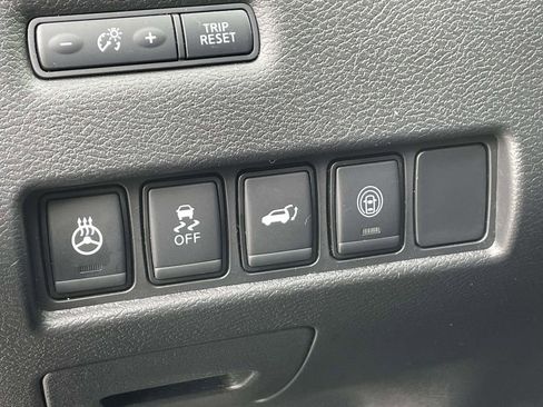 Used 2020 Nissan Murano SL w/ Cargo Package image 18