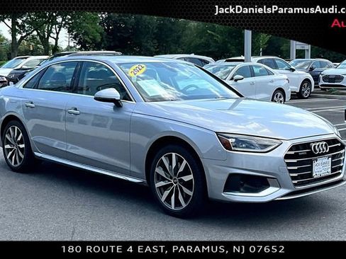 Used 2022 Audi A4 2.0T Premium w/ 18" Wheel Package image 4