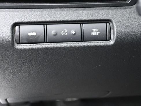 Used 2024 Nissan Altima 2.5 SV FWD image 20