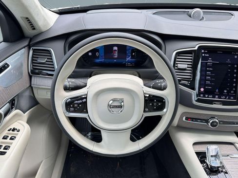 Certified 2023 Volvo XC90 T8 Ultimate w/ Lounge Package AWD/4WD image 26