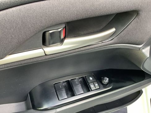 Used 2025 Toyota Camry LE image 23