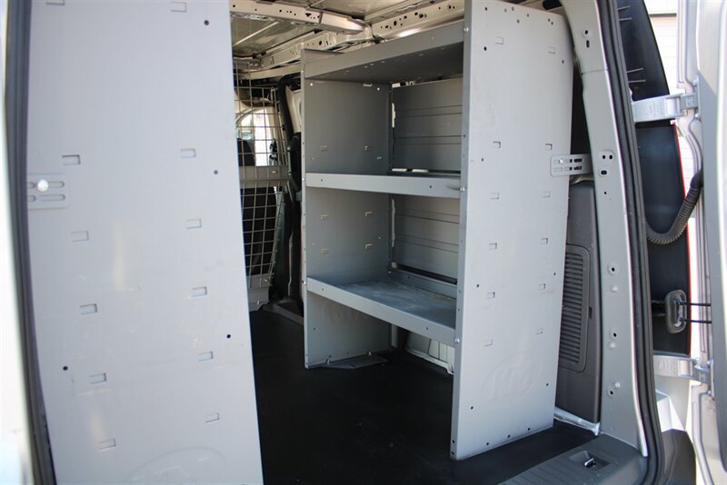 Used 2021 Ford Transit Connect XLT FWD image 15