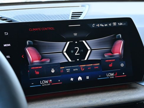 New 2026 BMW X1 xDrive28i w/ Technology Package image 16