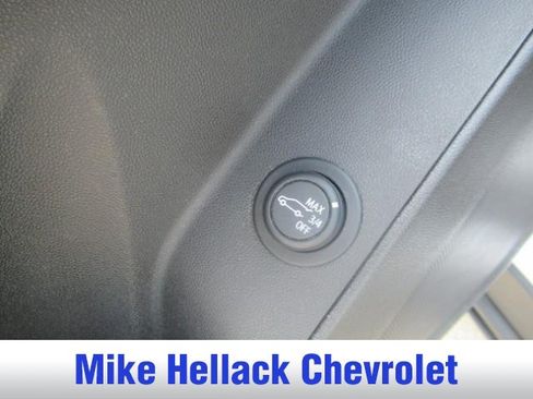Used 2024 Chevrolet Equinox LT AWD/4WD image 14