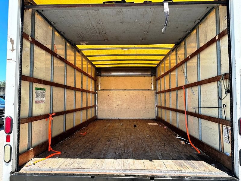 Used 2016 Ford E-350 and Econoline 350 Super Duty RWD image 20