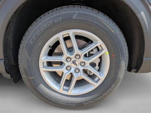 New 2026 Ford Explorer Active image 25