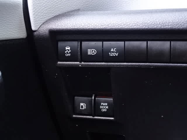 Certified 2025 Toyota Sienna XLE w/ XLE Plus Package FWD image 37