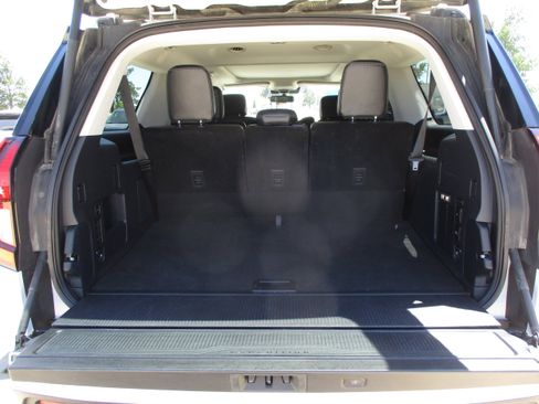 Used 2025 Ford Expedition Max Platinum AWD/4WD image 46