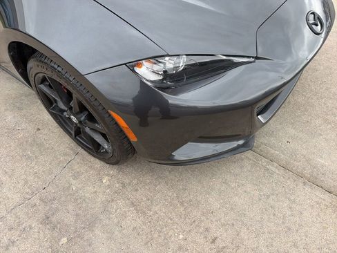 Used 2019 MAZDA MX-5 Miata RF Grand Touring image 22