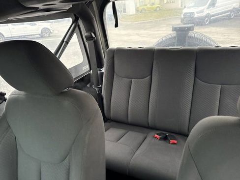 Used 2016 Jeep Wrangler Sport w/ Quick Order Package 24S AWD/4WD image 10