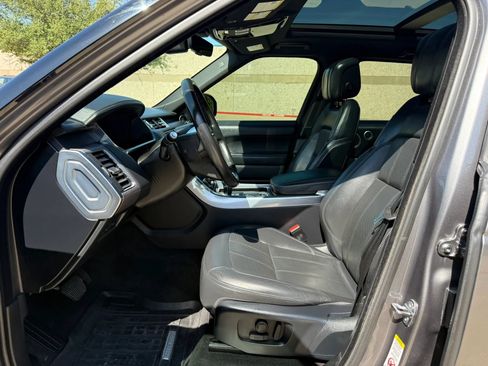 Used 2018 Land Rover Range Rover Sport HSE AWD/4WD image 11
