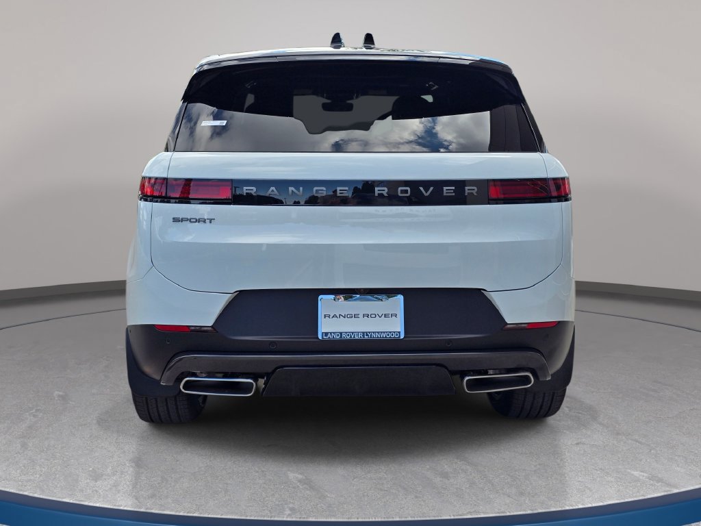 New 2026 Land Rover Range Rover Sport SE AWD/4WD image 6