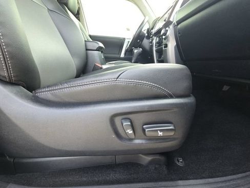 Used 2024 Toyota 4Runner SR5 Premium w/ Moonroof Package RWD image 19