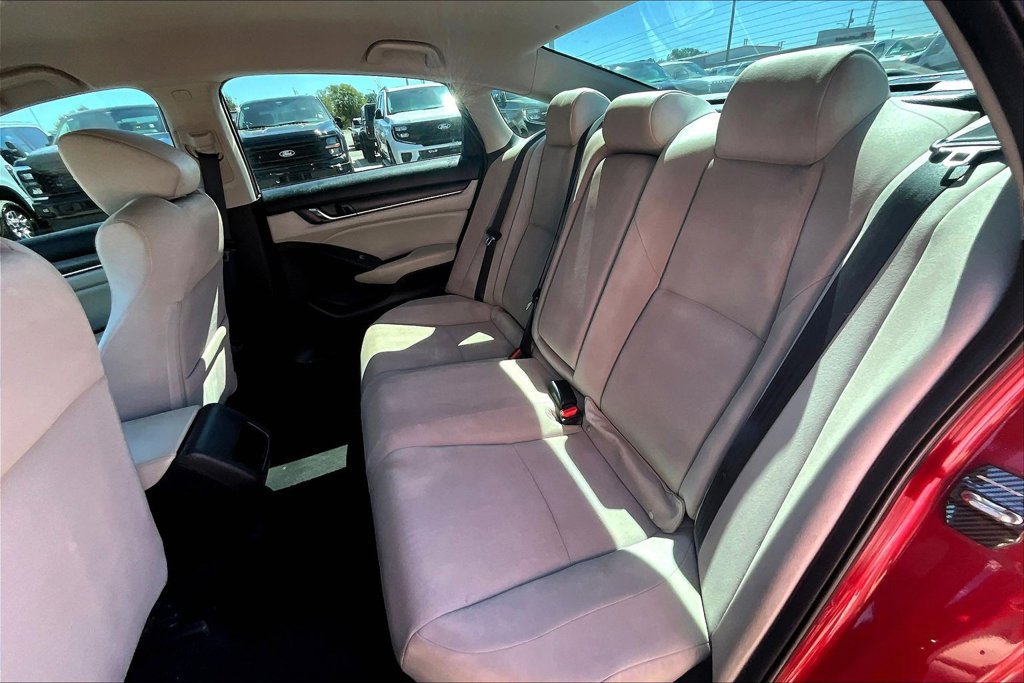 Used 2018 Honda Accord LX image 28