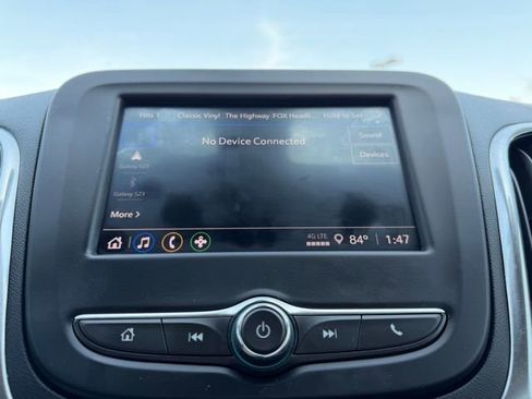 Used 2023 Chevrolet Equinox LT image 25