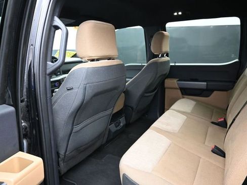 Used 2023 Ford F150 XLT image 40