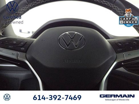 Certified 2023 Volkswagen Atlas Cross Sport SE w/ Panoramic Sunroof Package AWD/4WD image 21