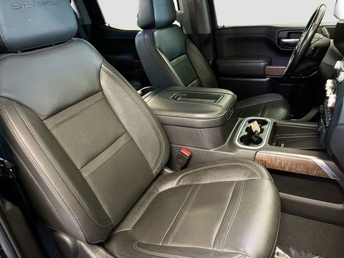 Used 2021 GMC Sierra 1500 Denali w/ Denali Ultimate Package AWD/4WD image 30