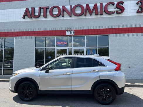 Used 2019 Mitsubishi Eclipse Cross LE AWD/4WD image 3