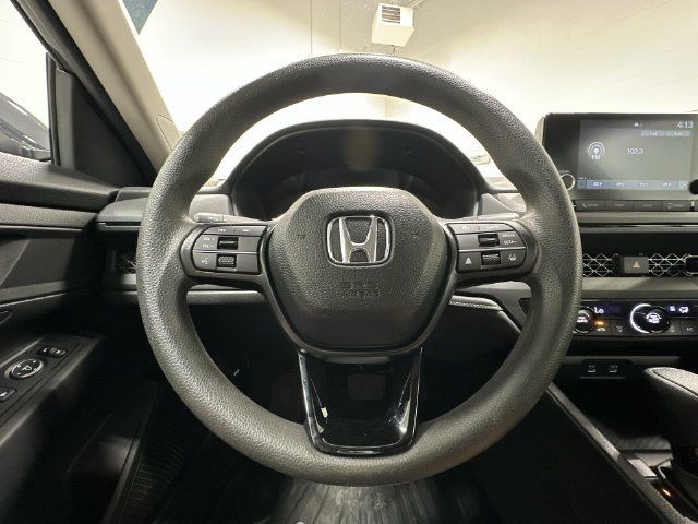 Used 2025 Honda Accord LX image 14