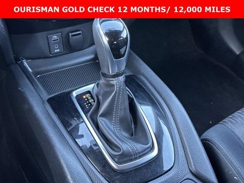 Used 2017 Nissan Rogue S image 24