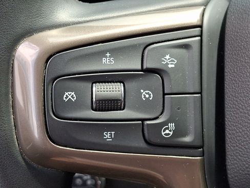 Used 2024 Chevrolet Silverado 3500 High Country w/ High Country Premium Package AWD/4WD image 23