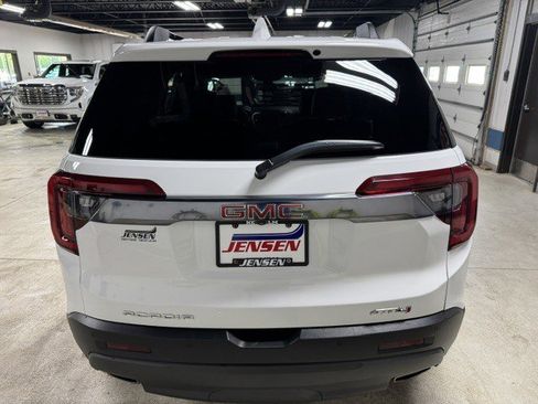 Certified 2023 GMC Acadia AT4 w/ Technology Package AWD/4WD image 5