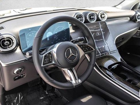 New 2026 Mercedes-Benz GLC 300 4MATIC image 9