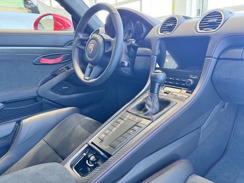 Used 2025 Porsche 718 Cayman GT4 RS image 16