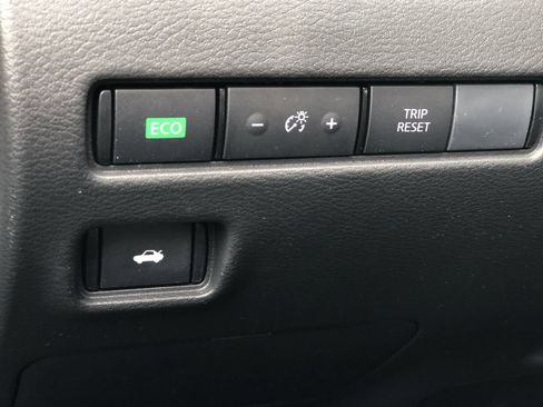 New 2025 Nissan Sentra S image 18