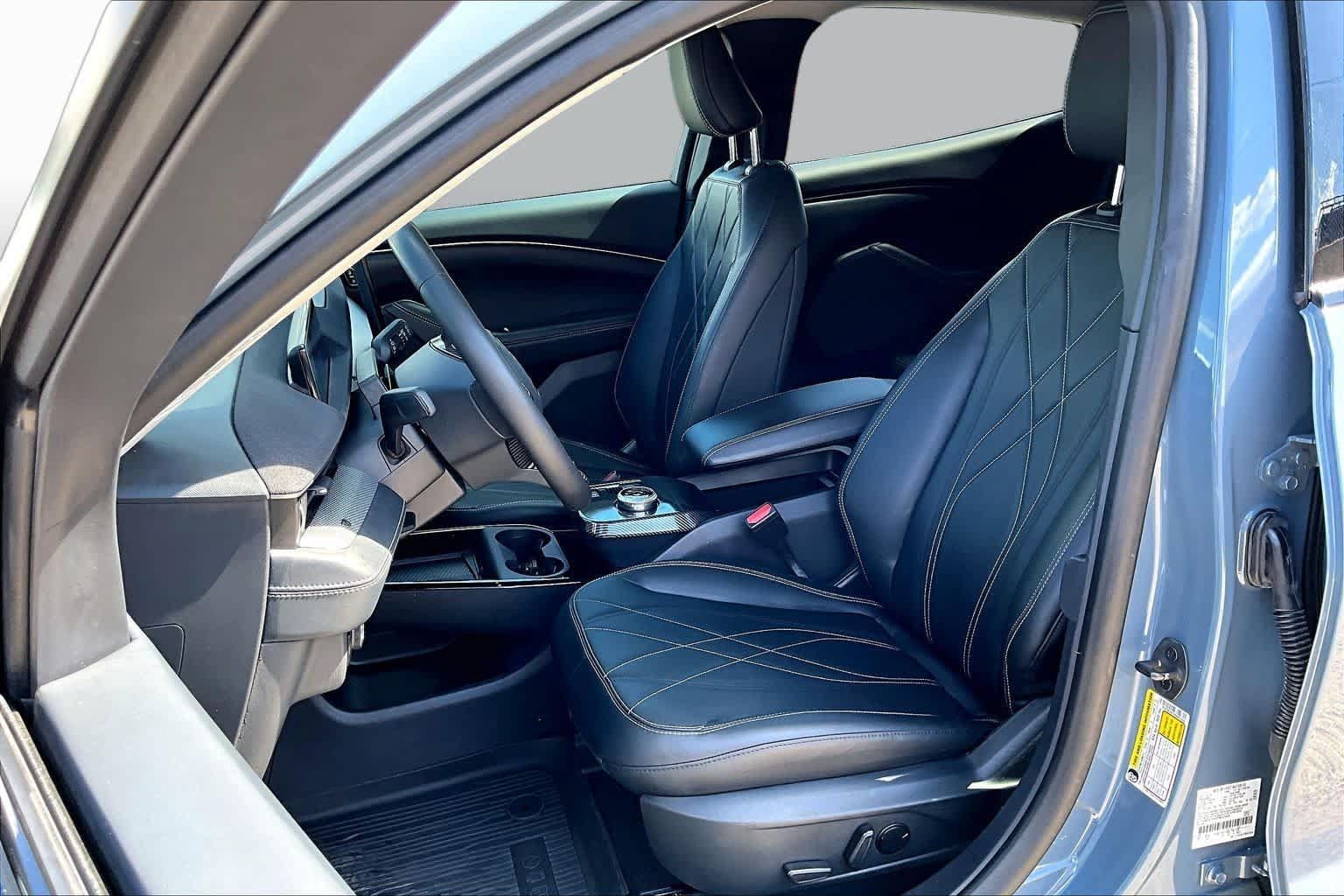 Certified 2023 Ford Mustang Mach-E Select RWD image 7